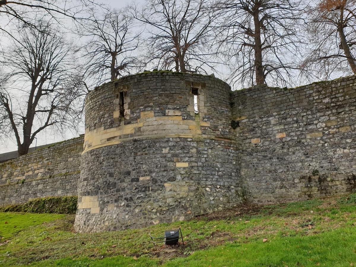 Le Petit Beguinage Villa Tongeren Buitenkant foto